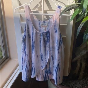 Jessica Simpson Maternity Nursing Sleeveless Top